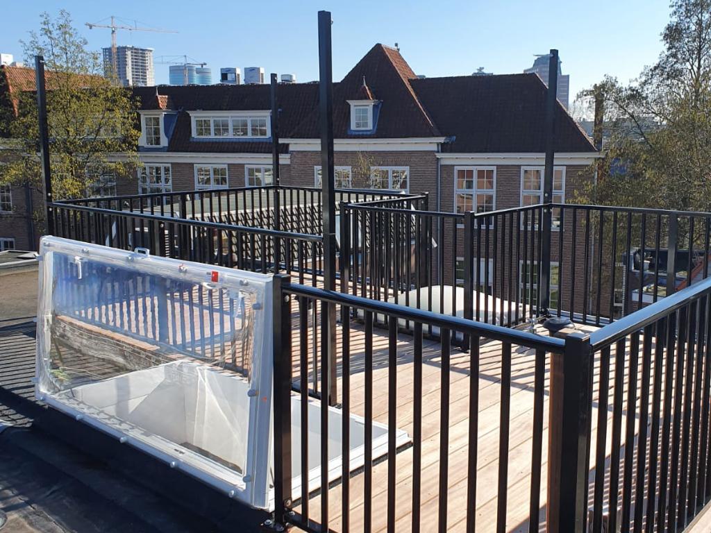 Dakterras laten maken door CT Hekwerk in de provincie Noord-Holland