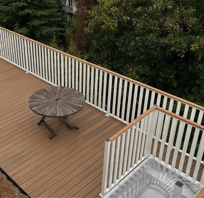 Terras op hoogte maken door CT Hekwerk in Almere en omgeving